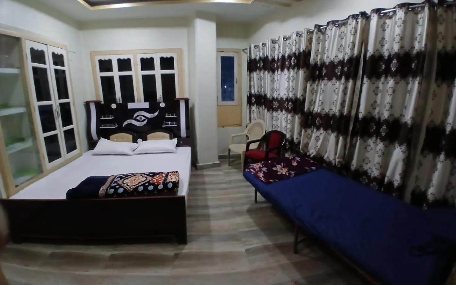 Rudraksh Home Stay Βαρανάσι 3*,  Ινδία
